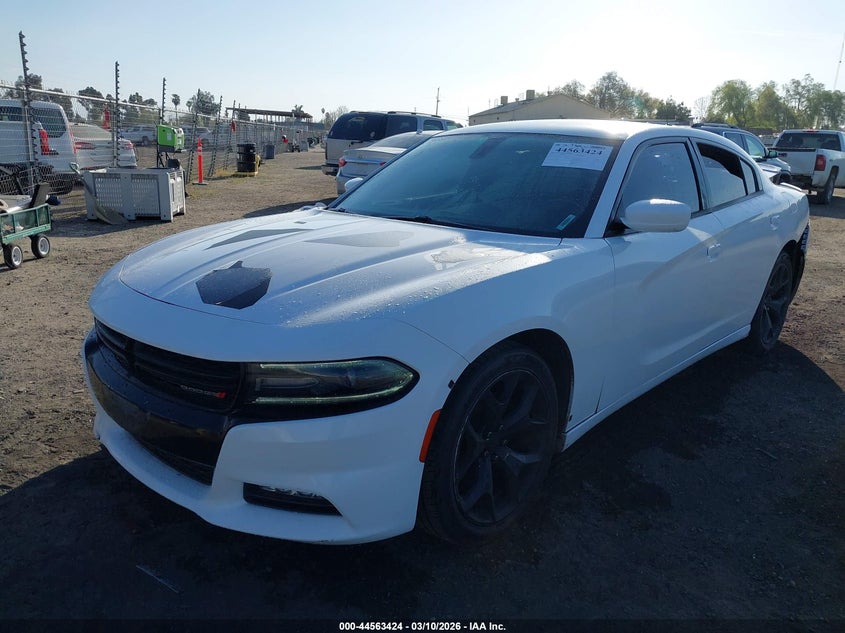 2016 Dodge Charger Sxt