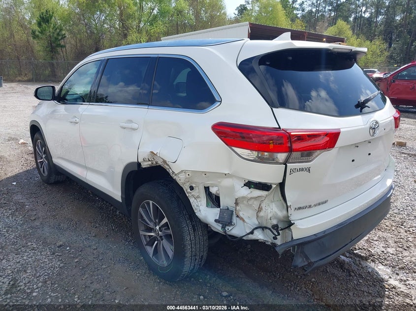 2019 Toyota Highlander Xle