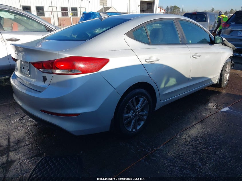 2018 Hyundai Elantra Sel