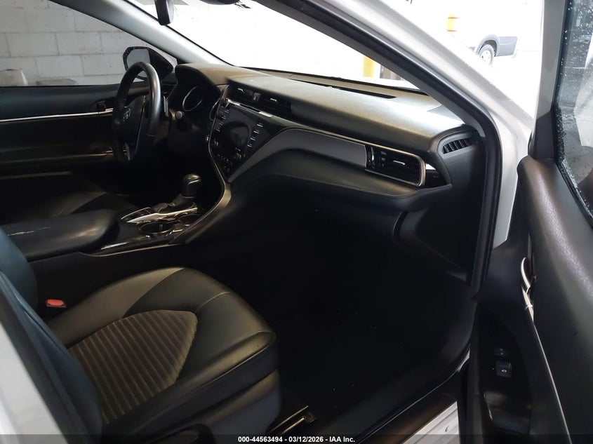 2020 Toyota Camry Se Hybrid