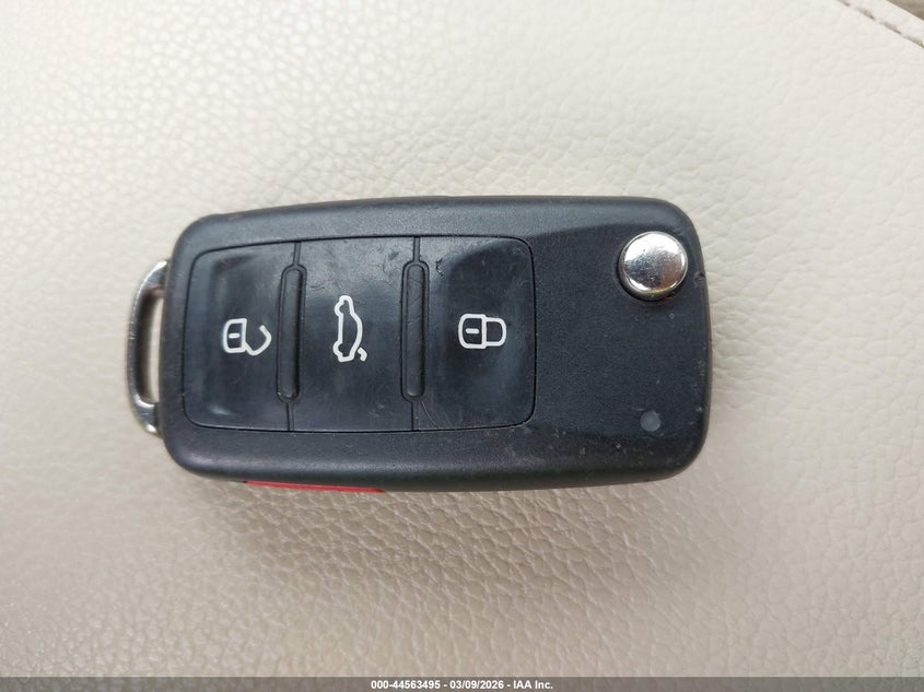 2016 Volkswagen Jetta 1.4T Se VIN: 3VWD67AJ9GM332328 Lot: 44563495