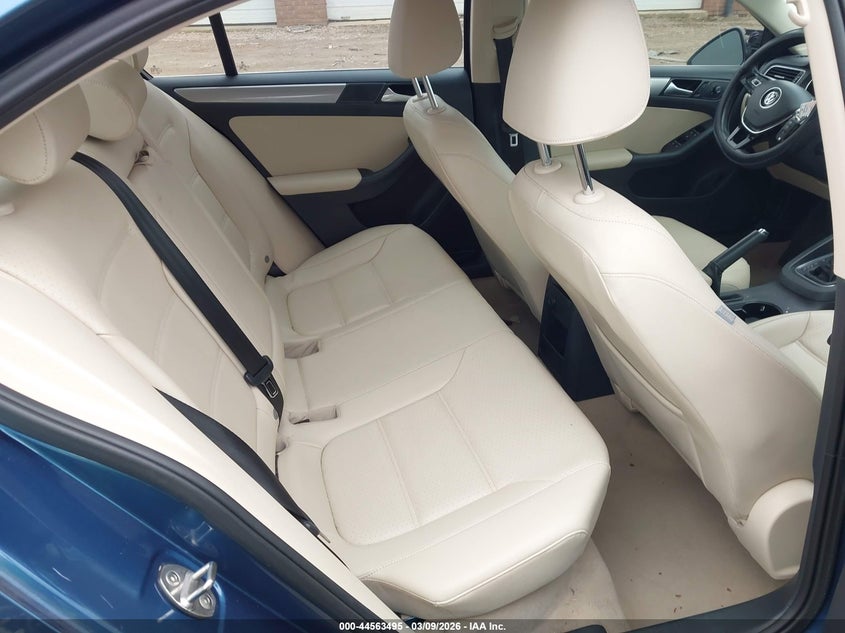 2016 Volkswagen Jetta 1.4T Se VIN: 3VWD67AJ9GM332328 Lot: 44563495