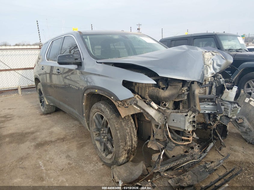 2019 CHEVROLET TRAVERSE LS