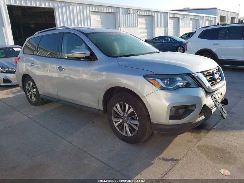 2019 Nissan Pathfinder S
