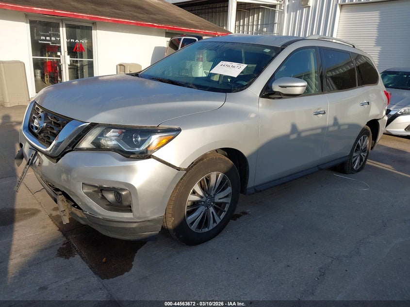2019 Nissan Pathfinder S