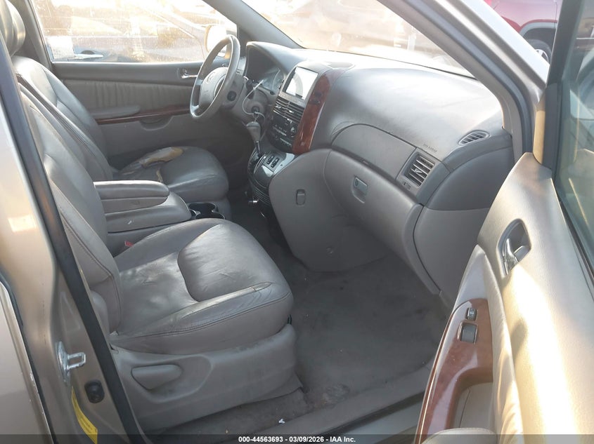 2004 Toyota Sienna Xle