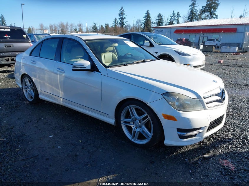 2013 Mercedes-Benz C 250 Sport