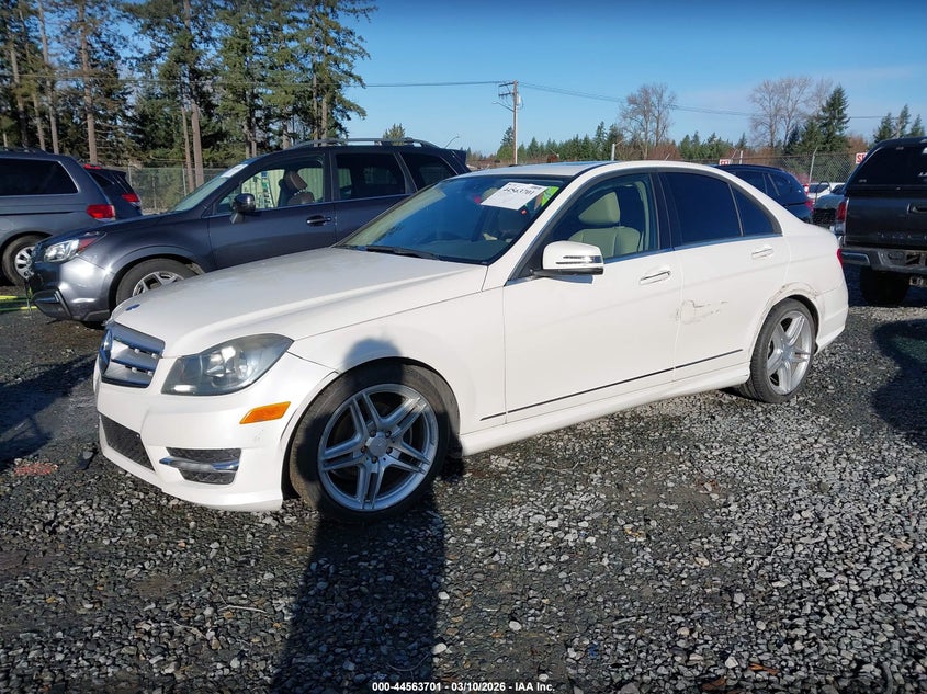 2013 Mercedes-Benz C 250 Sport