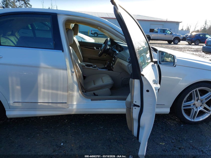 2013 Mercedes-Benz C 250 Sport