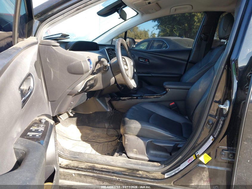 2017 Toyota Prius Three Touring