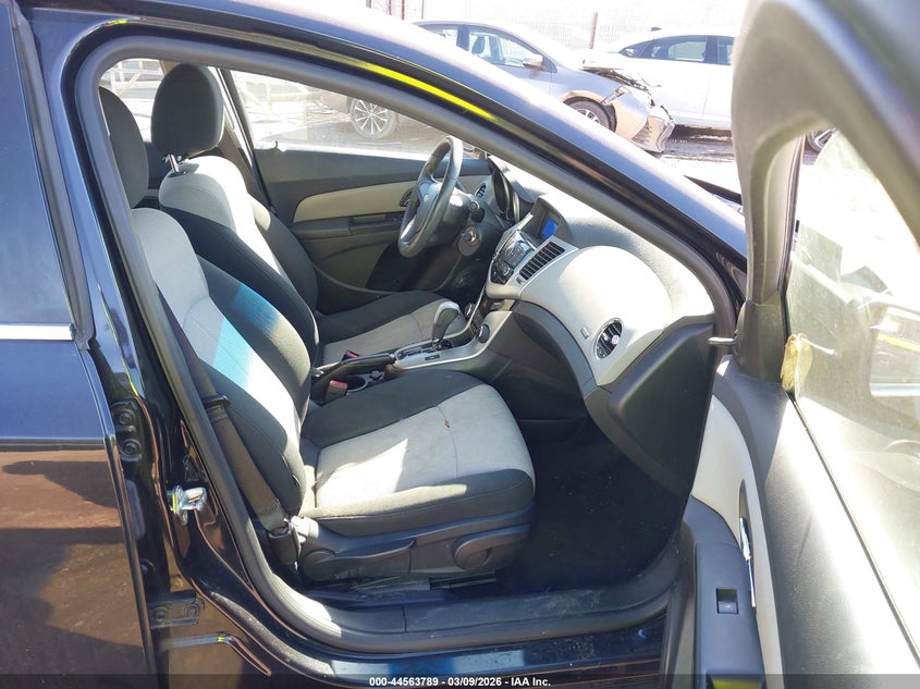 2011 Chevrolet Cruze Ls