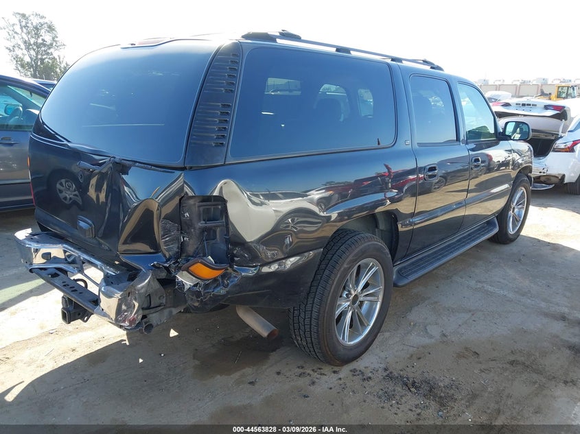 2004 Chevrolet Suburban 1500 Lt
