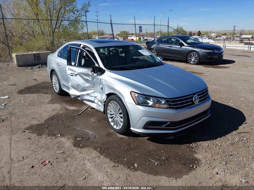 2017 VOLKSWAGEN PASSAT 1.8T SE