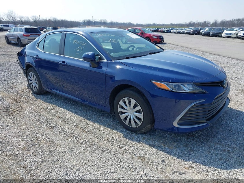 2023 Toyota Camry Le Hybrid