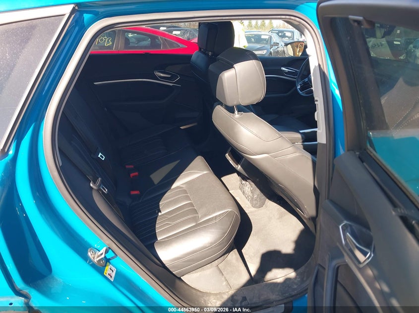 2019 Audi E-Tron Premium Plus VIN: WA1VAAGE7KB008494 Lot: 44563950