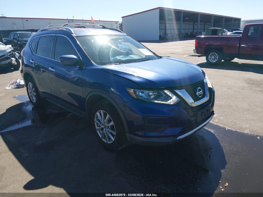 2017 Nissan Rogue Sv