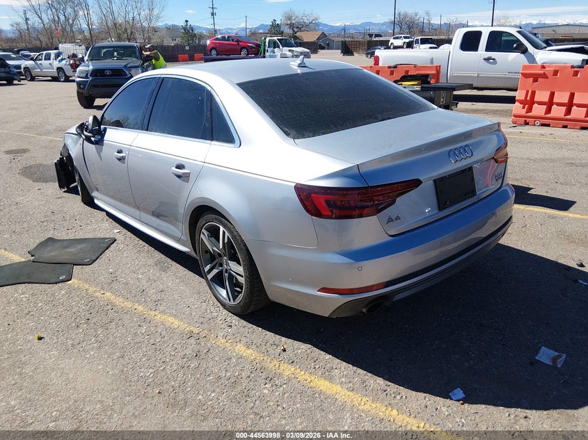 Vin: wauenaf49jn012236, lot: 45060876, audi a4 2.0t premium/2.0t tech premium 20183