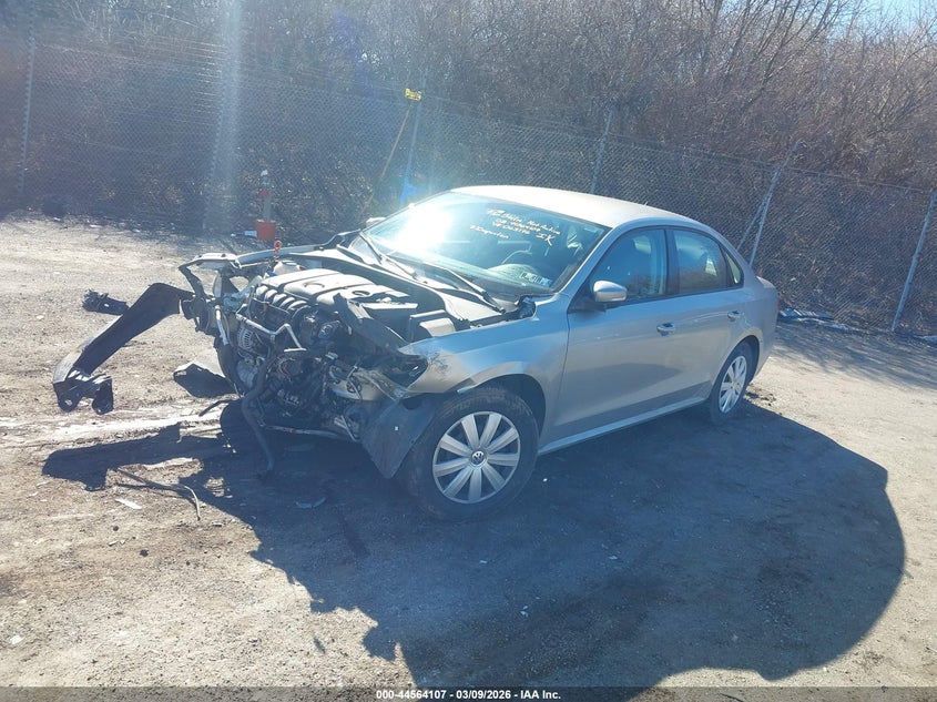 2013 Volkswagen Passat 2.5L S