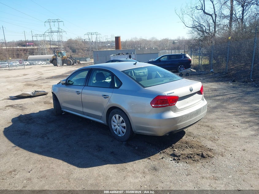 2013 Volkswagen Passat 2.5L S
