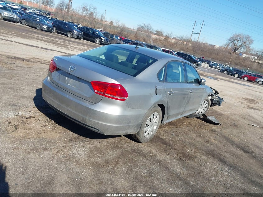 2013 Volkswagen Passat 2.5L S