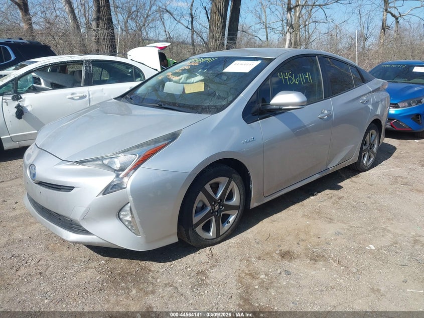 2016 Toyota Prius Three Touring
