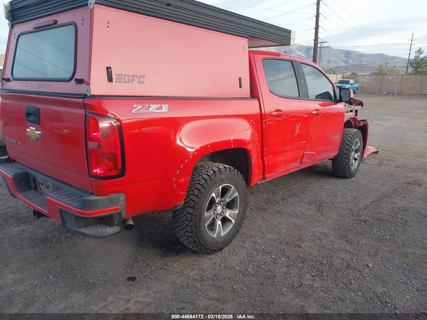 VIN 1GCGTDEN8J1229992 2018 CHEVROLET COLORADO Z71