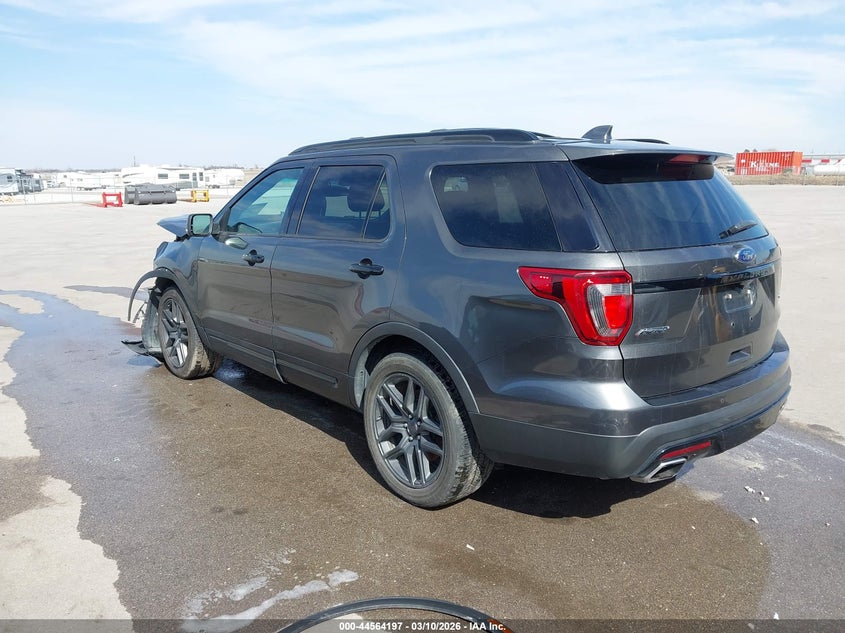 2016 Ford Explorer Sport