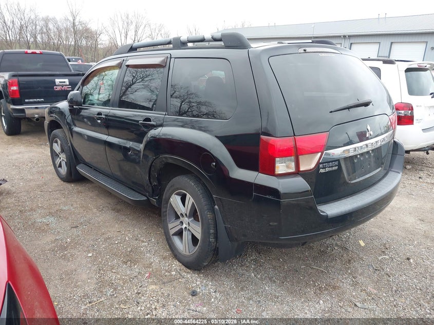2011 Mitsubishi Endeavor Se