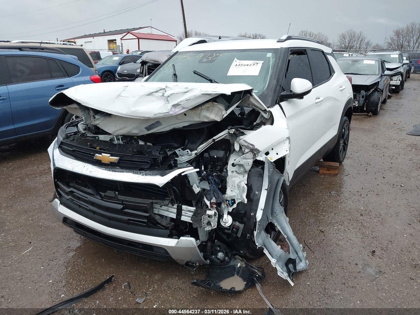 VIN KL79MPS25PB089028 2023 CHEVROLET TRAILBLAZER FWD LT