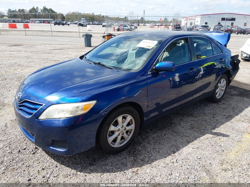 2011 Toyota Camry Le