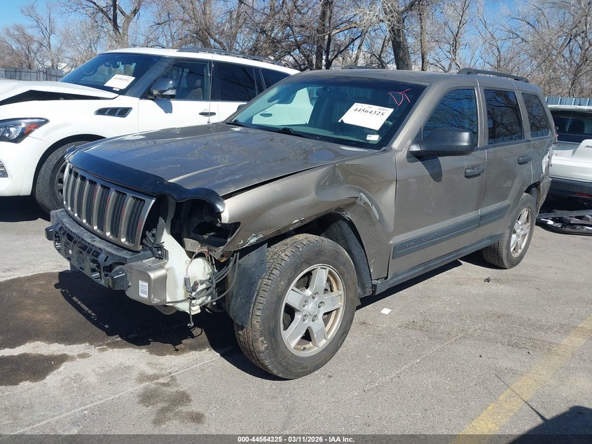 2006 Jeep Grand Cherokee Laredo