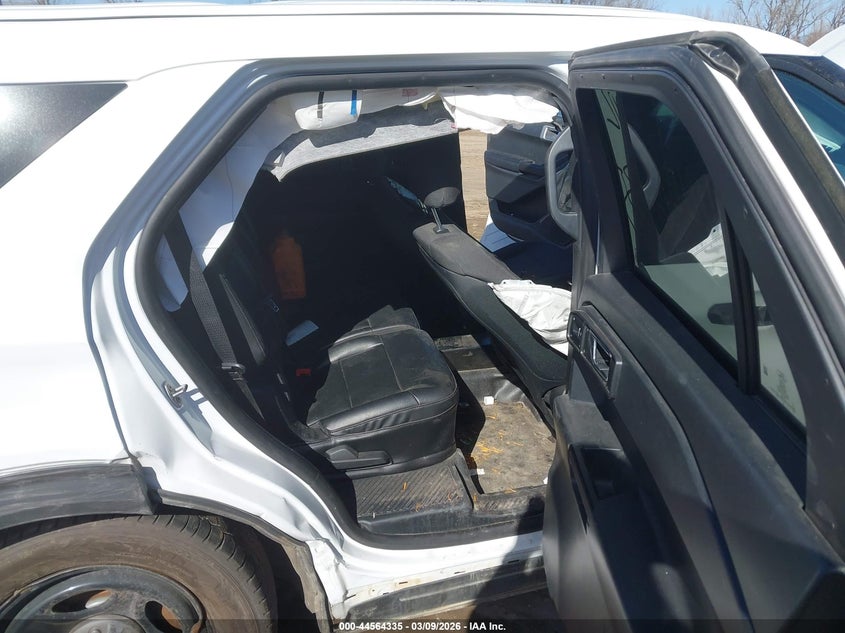2020 FORD POLICE INTERCEPTOR UTILITY auction photo 8