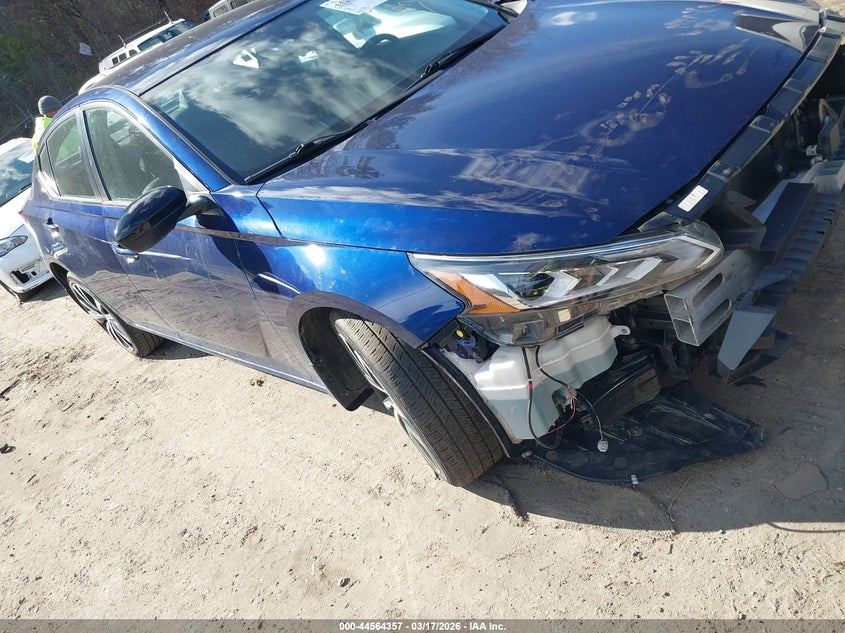 2022 Nissan Altima Sr Intelligent Awd