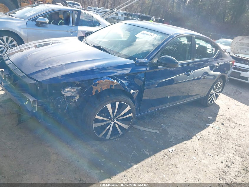 2022 Nissan Altima Sr Intelligent Awd