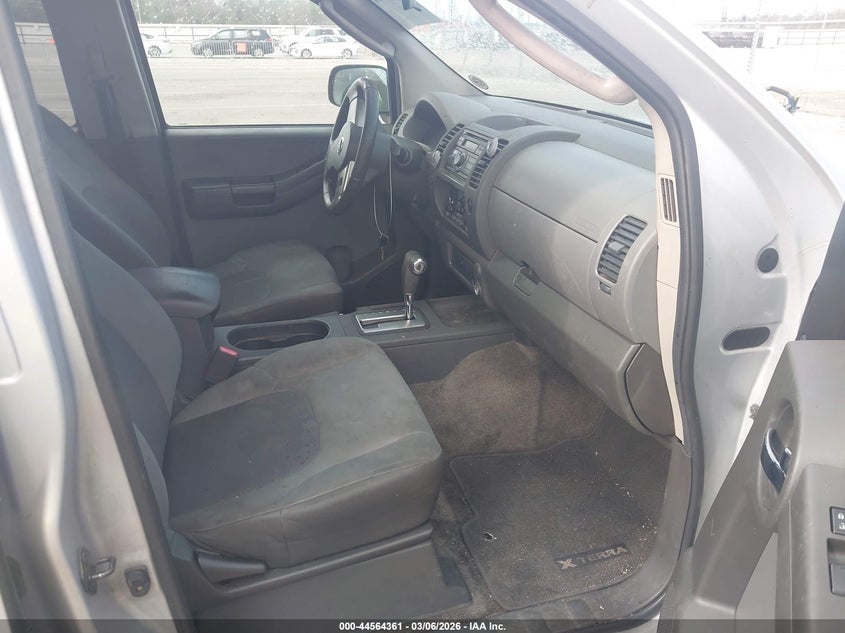 2010 Nissan Xterra X