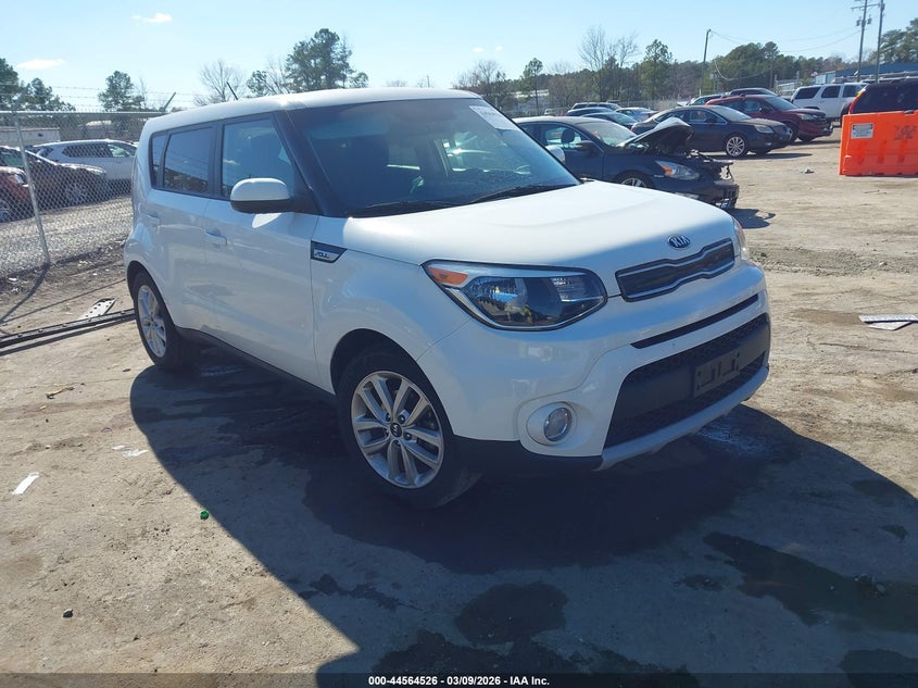 2019 Kia Soul +