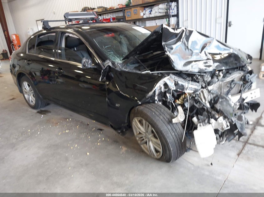 JN1CV6AR6FM650664 INFINITI Q40 Photo 1