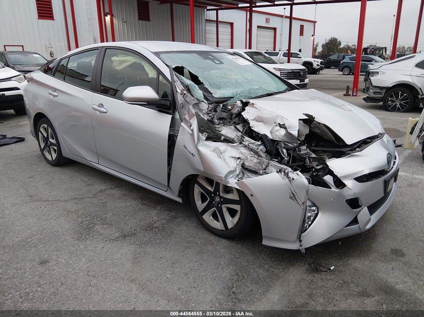 2018 Toyota Prius Three Touring