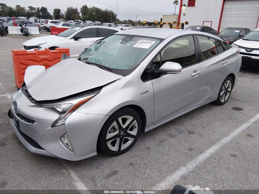 2018 Toyota Prius Three Touring