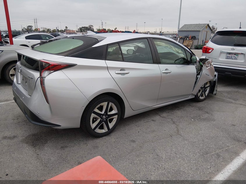 2018 Toyota Prius Three Touring
