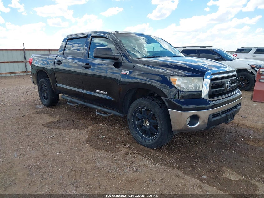 2011 TOYOTA TUNDRA GRADE 5.7L V8