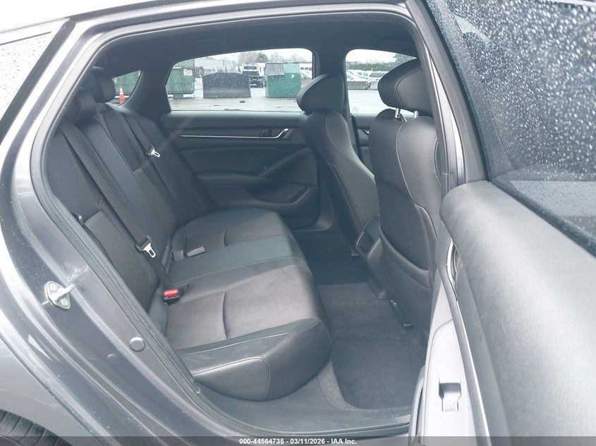 VIN 1HGCV1F33KA147207 2019 HONDA ACCORD SPORT