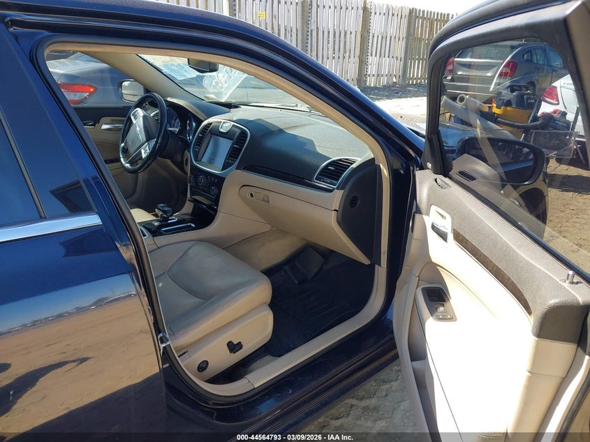 2012 Chrysler 300 Limited