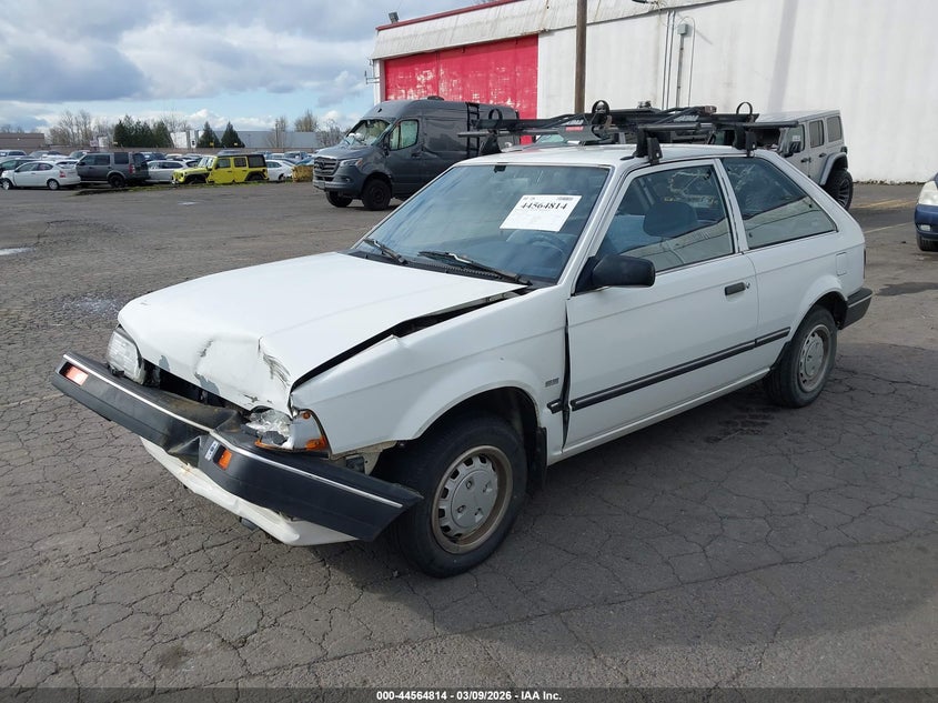 1989 Mazda 323