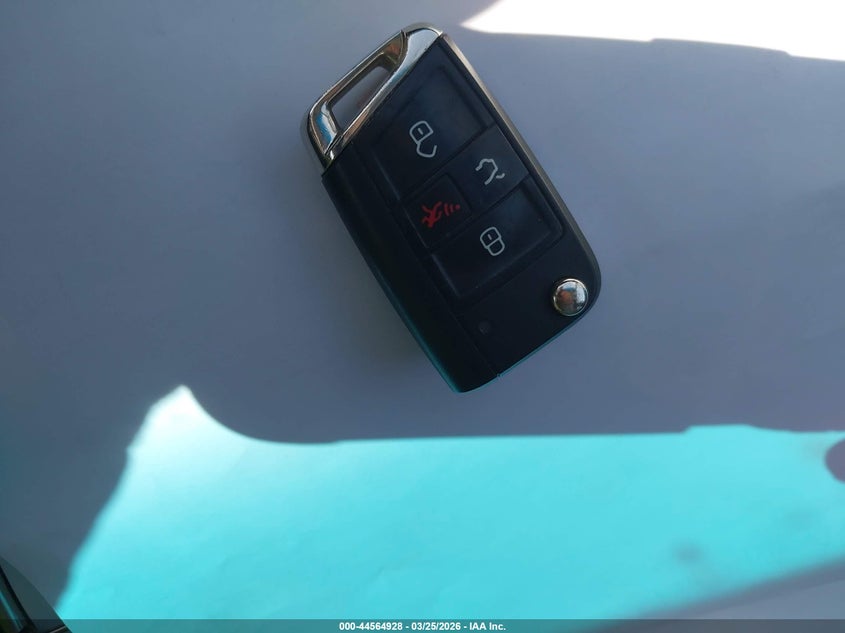 2016 Volkswagen Golf Tsi Se 4-Door VIN: 3VW217AUXGM017814 Lot: 44564928