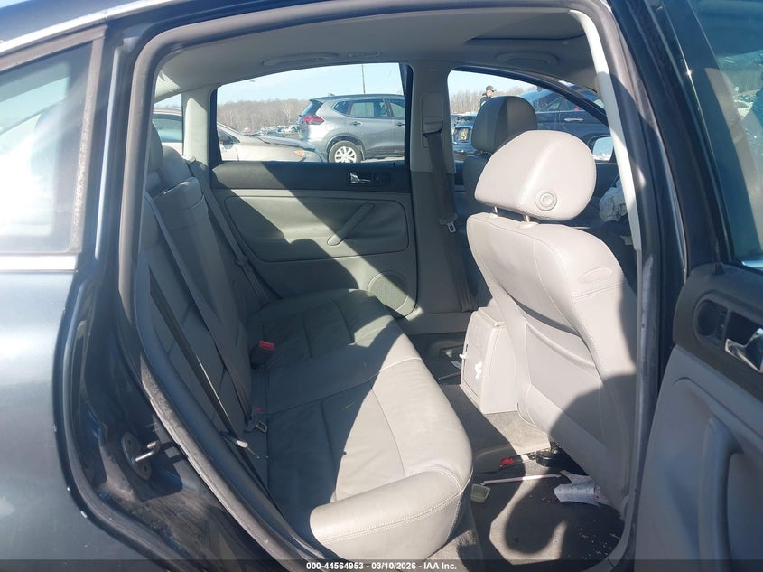 2003 Volkswagen Passat Gls VIN: WVWPD63B73P343645 Lot: 44564953