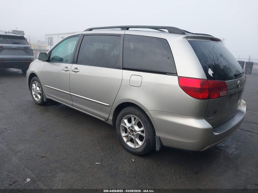 2004 Toyota Sienna Xle