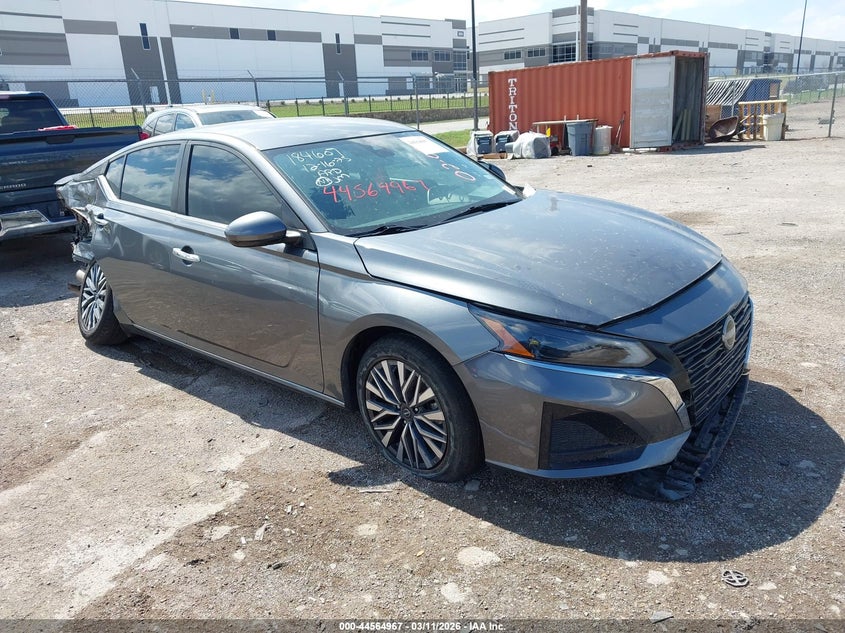 2023 Nissan Altima Sv Fwd