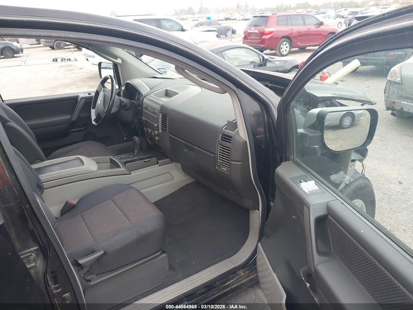 2004 NISSAN PATHFINDER SPORT UTILITY VEHICLE 5.6L V-8 DOHC, 305HP