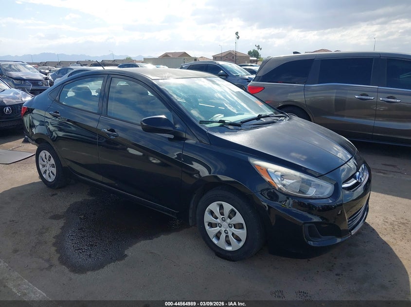 KMHCT4AE4GU163609 HYUNDAI ACCENT Photo 1